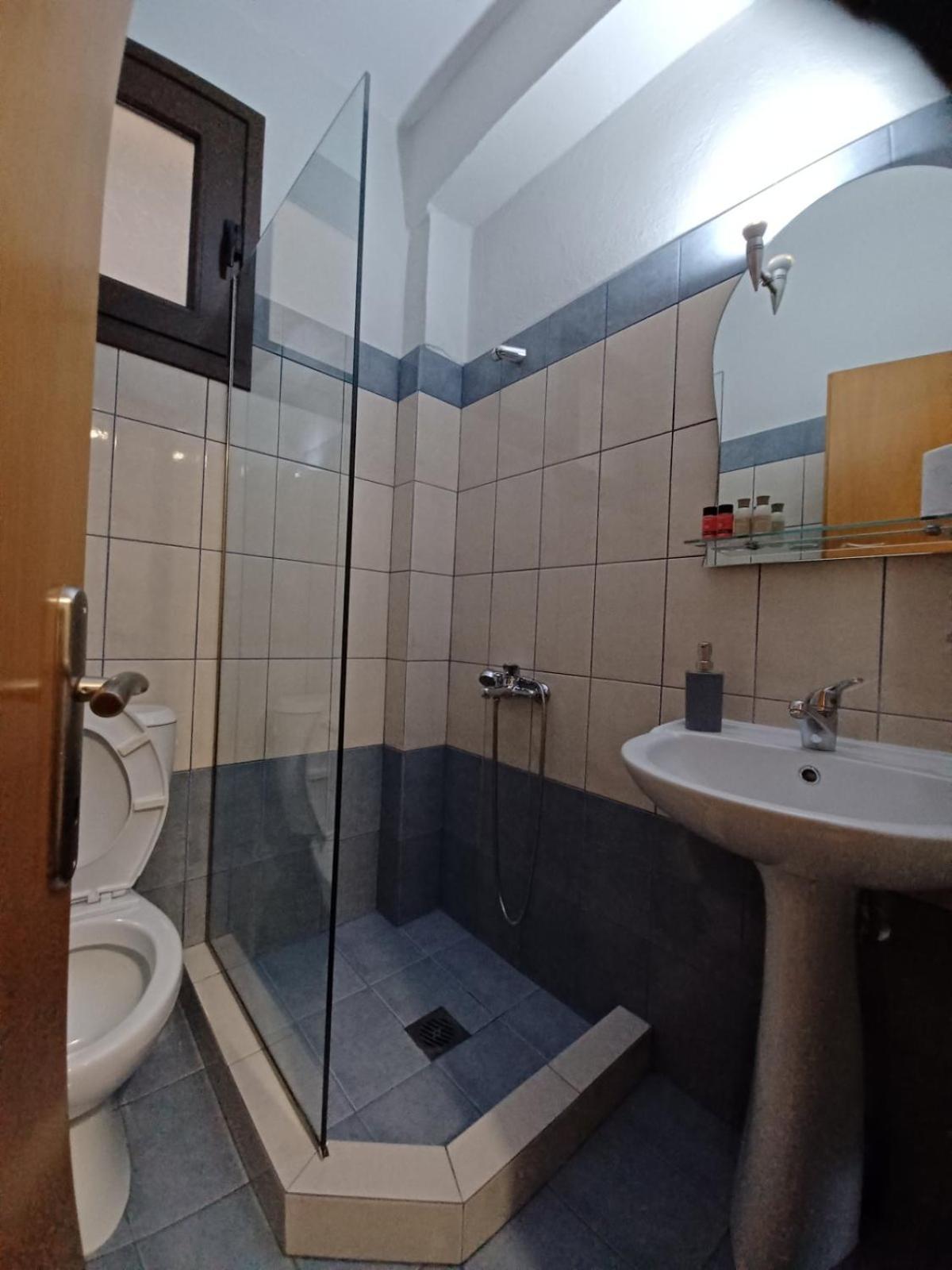 Guesthouse Mythos Orma Luaran gambar